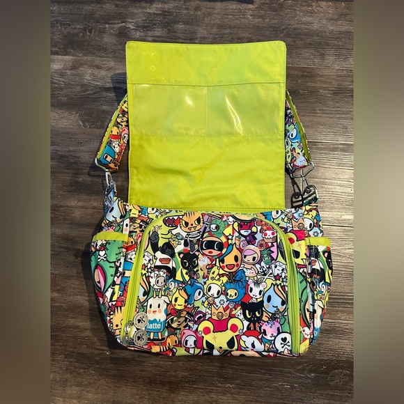 Tokidoki x Ju-Ju-Be Iconic 1.0 Messenger Bag - Picture 4 of 10